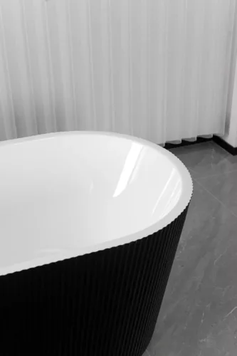 RENO BLACK szabadon álló térkád