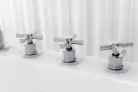 ARUBA szabadon álló térkád, króm
