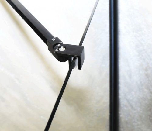 YOUNG BLACK zuhanyfal