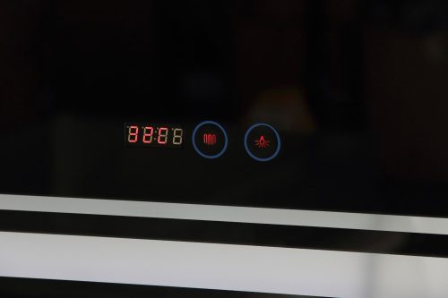 Tükör indirekt LED-es megvilágítással, érintőkapcsolóval, 60×80 cm